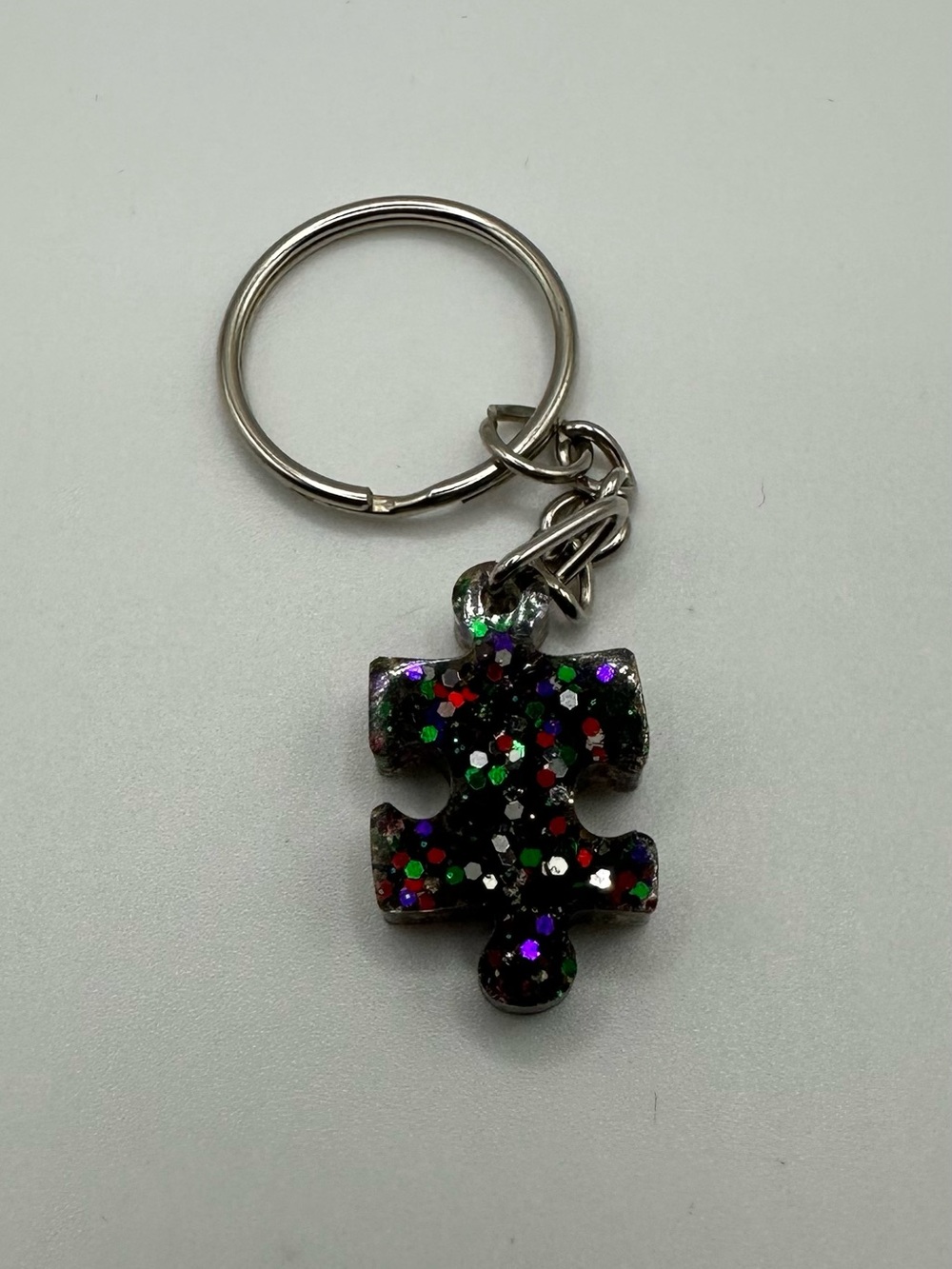 Black Glitter Resin Puzzle Piece Keychain - Women Accessories